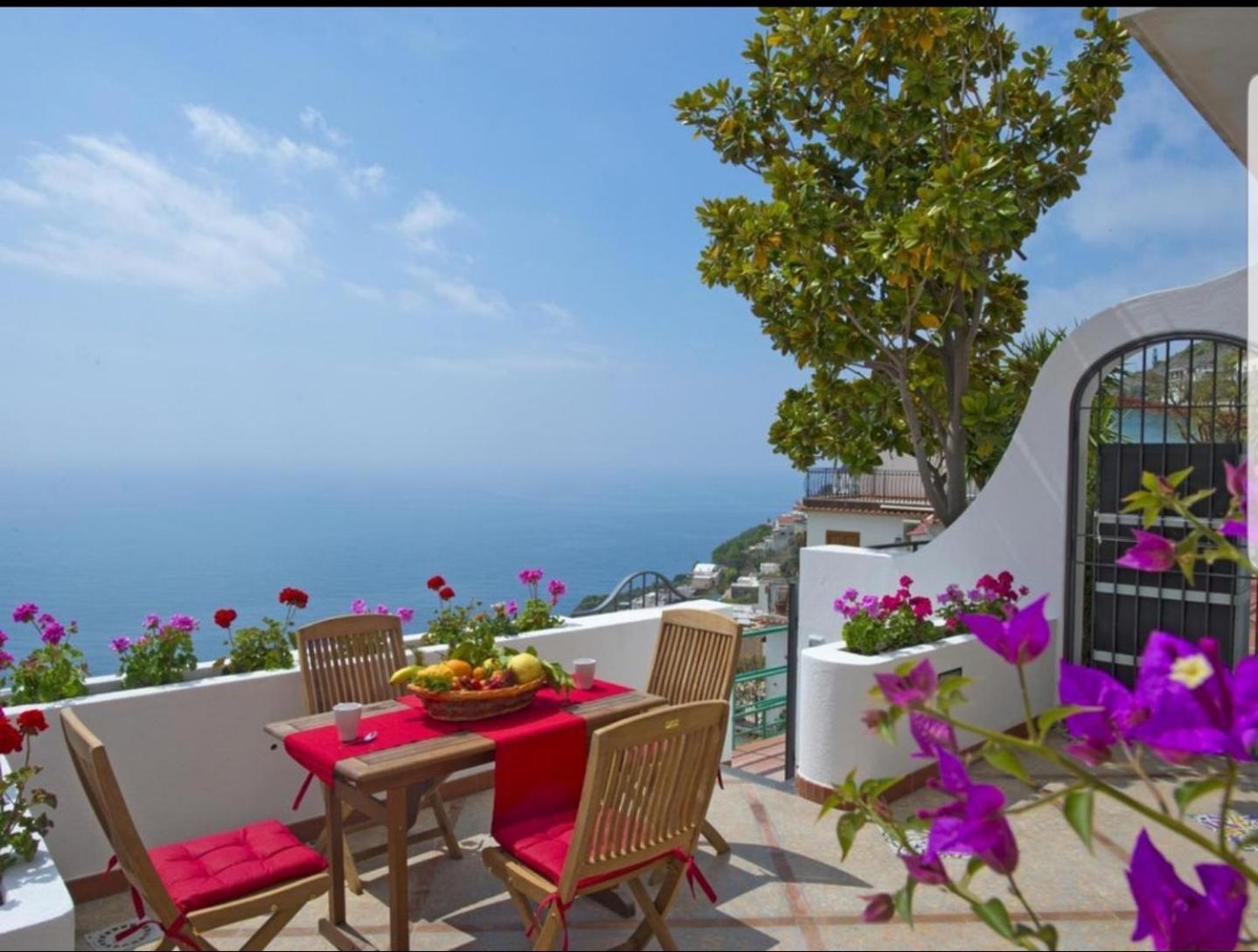 Holidays Dream Praiano Bagian luar foto