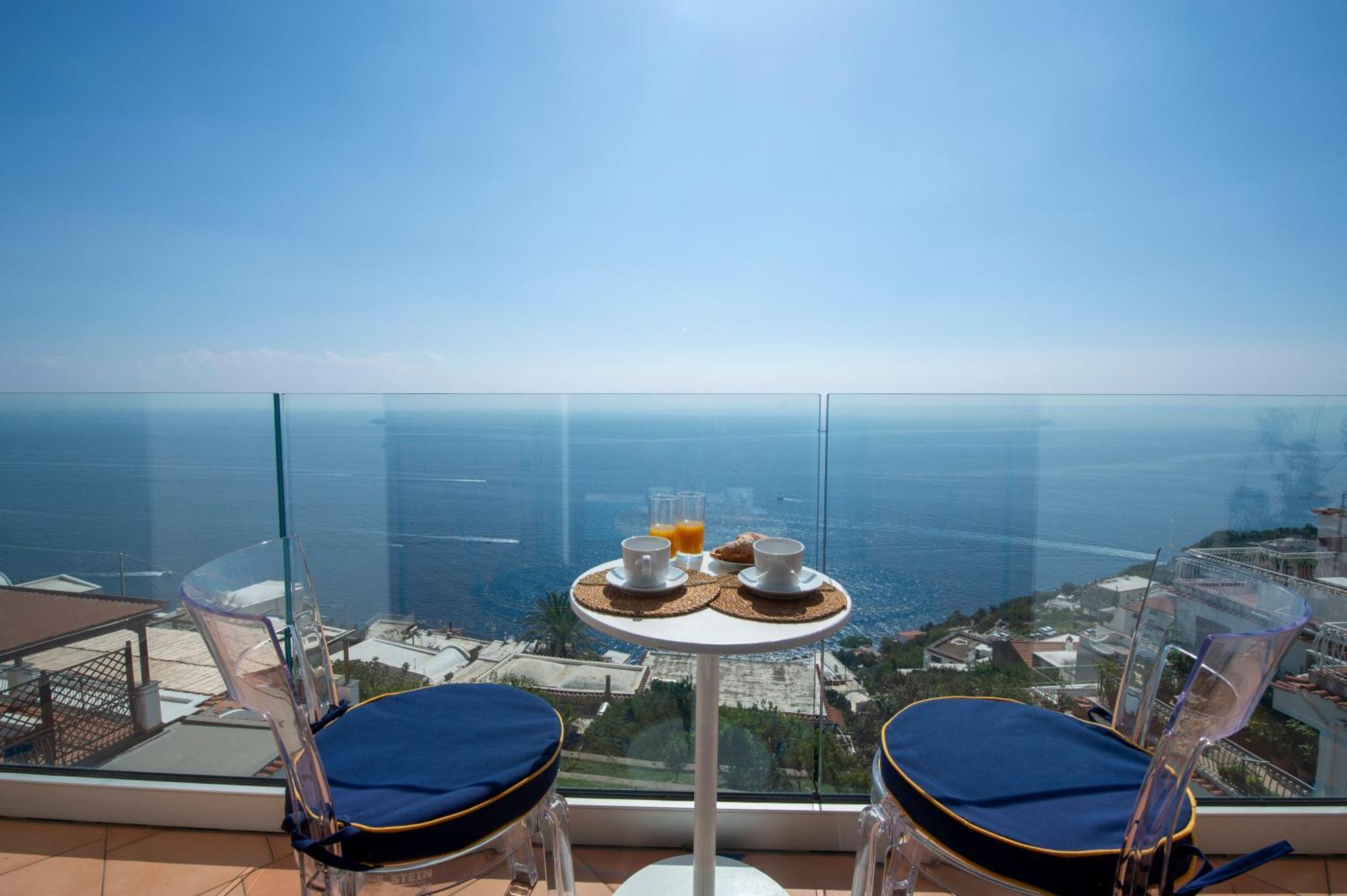 Holidays Dream Praiano Bagian luar foto